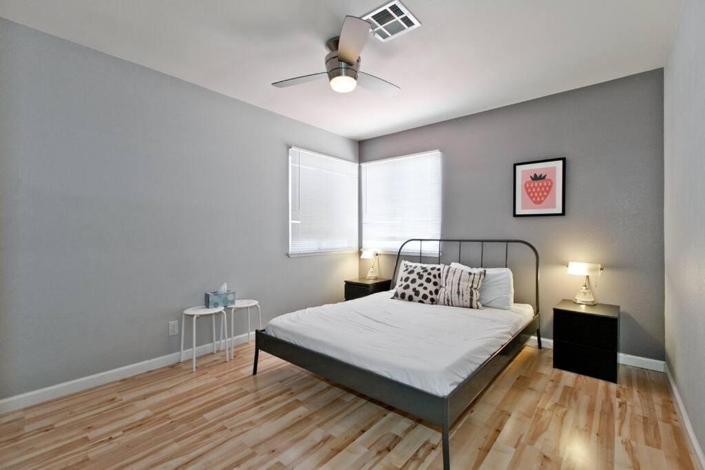 Bright, Modern 4Br With Beautiful Backyard & Pool! Βίλα Λας Βέγκας Εξωτερικό φωτογραφία
