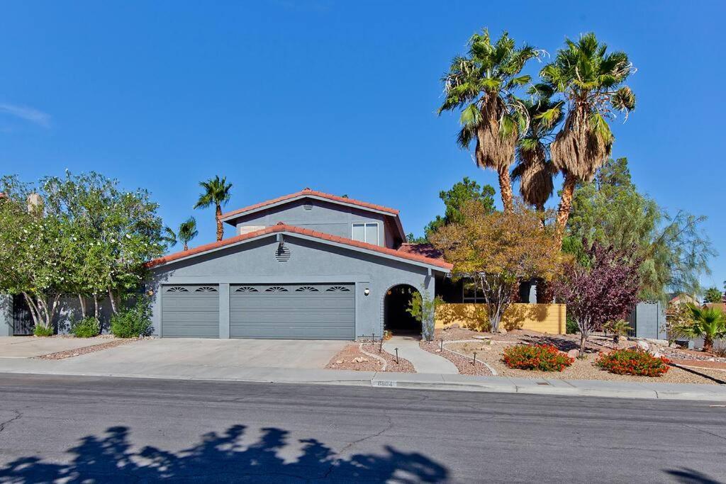 Bright, Modern 4Br With Beautiful Backyard & Pool! Βίλα Λας Βέγκας Εξωτερικό φωτογραφία